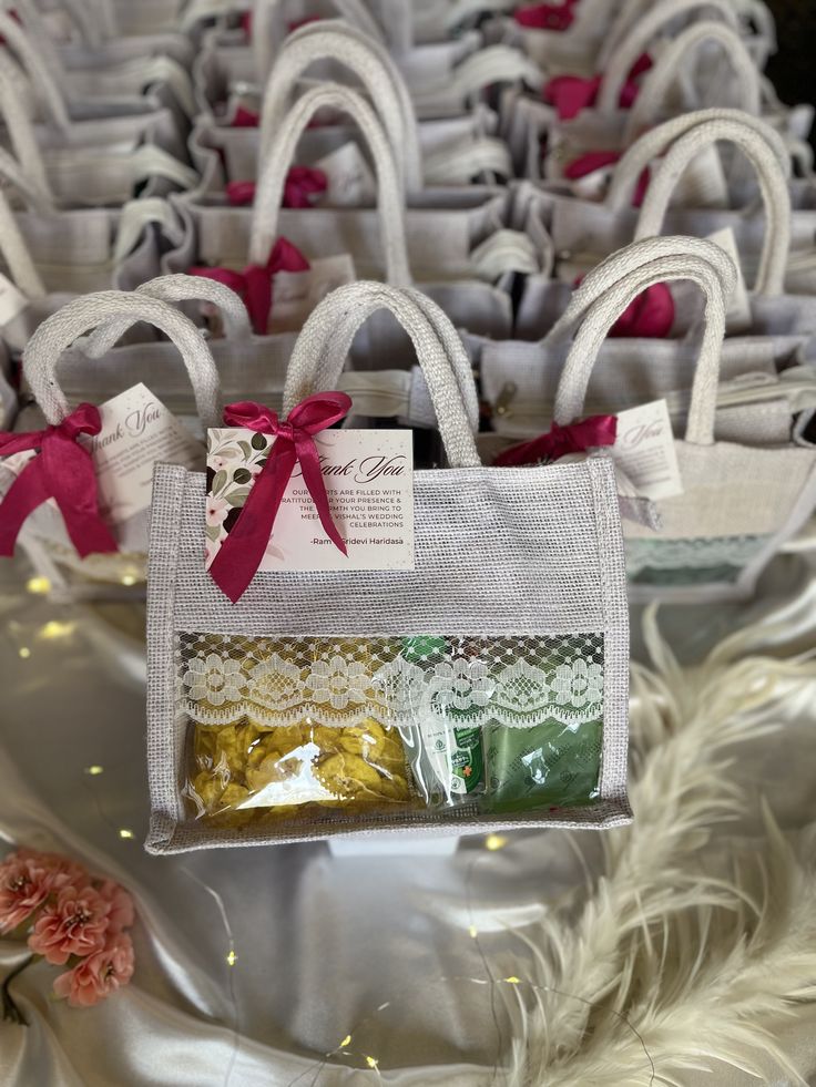 Hamper window bag